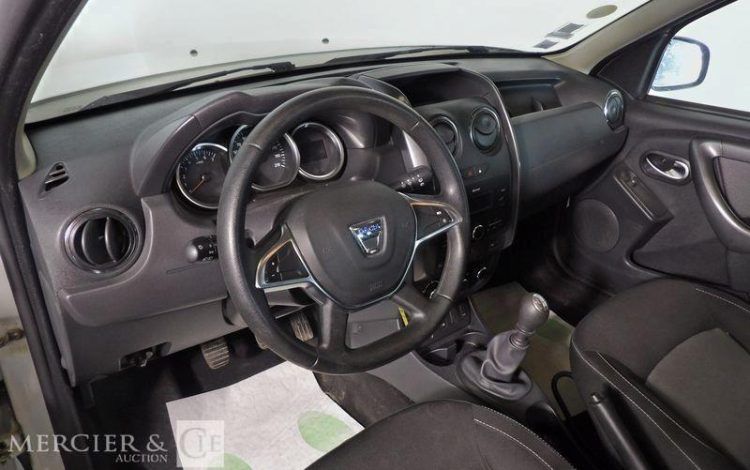 DACIA DUSTER 1.5 DCI 90CH LAUREATE PLUS 4X2  EN-748-HS