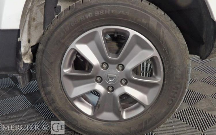 DACIA DUSTER 1.5 DCI 90CH LAUREATE PLUS 4X2  EN-748-HS