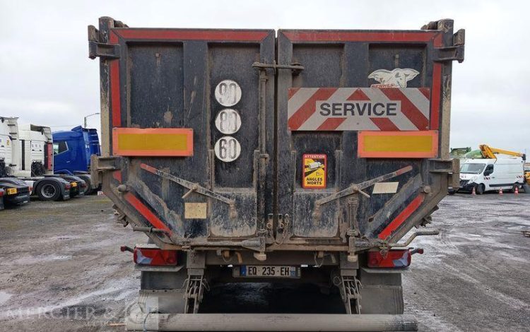 BENALU SEMI REMORQUE BENNE BASCULANTE – 3 ESSIEUX – PTAC 38 TONNES – ANNEE 2017  EQ-235-EH