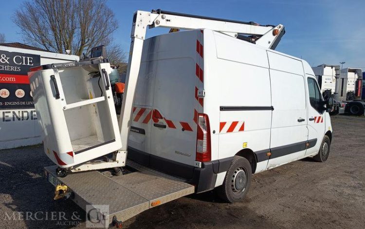 RENAULT MASTER AVEC NACELLE VERSALIFT ETL32-125 12A14M  ET-155-RJ