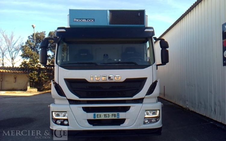 IVECO STRALIS 330E6 CAISSE HAYON FRIGO 6X2 PTAC 26T BLANC EX-153-FB