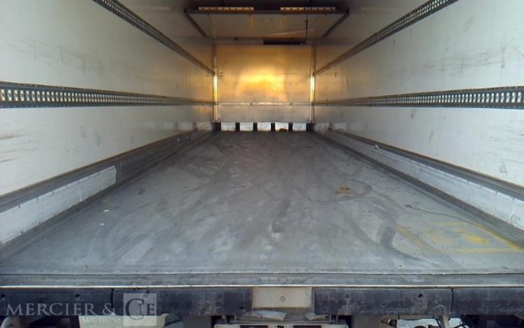 IVECO STRALIS 330E6 CAISSE HAYON FRIGO 6X2 PTAC 26T BLANC EX-153-FB