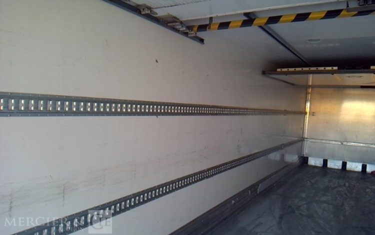 IVECO STRALIS 330E6 CAISSE HAYON FRIGO 6X2 PTAC 26T BLANC EX-153-FB