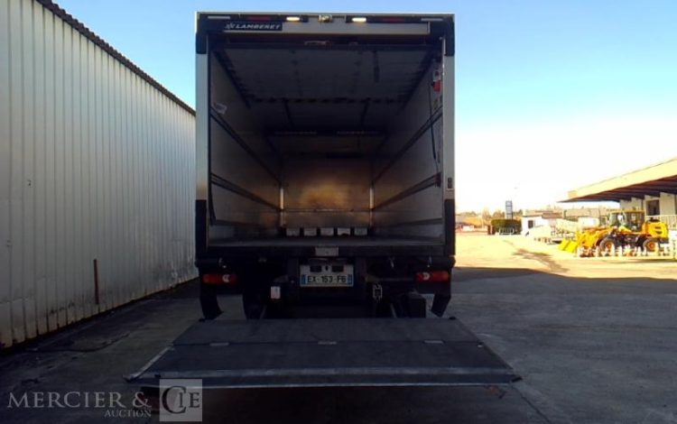 IVECO STRALIS 330E6 CAISSE HAYON FRIGO 6X2 PTAC 26T BLANC EX-153-FB