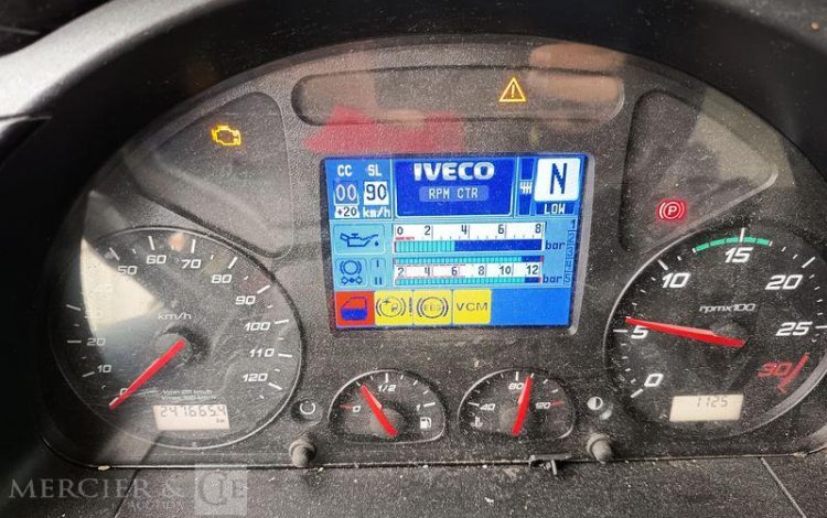 IVECO PORTEUR FOURGON GNC 19T  EX-807-XS
