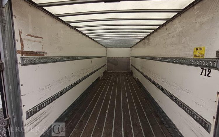 IVECO PORTEUR FOURGON GNC 19T  EX-807-XS