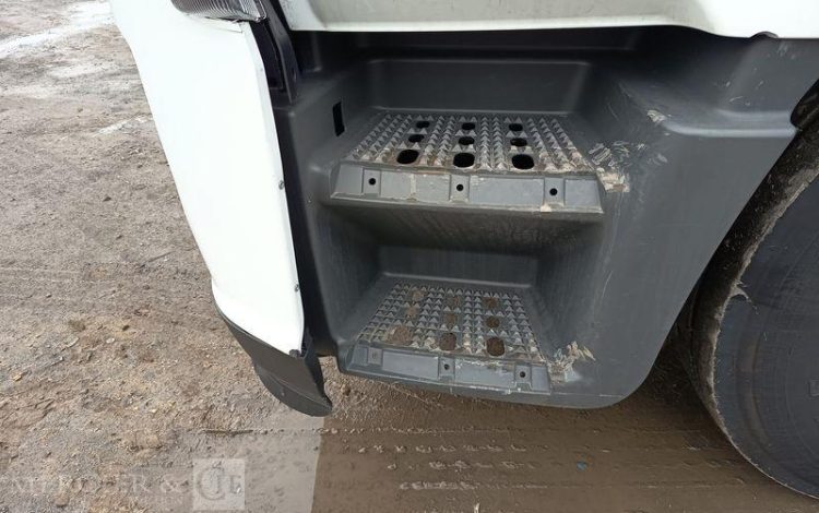 IVECO PORTEUR FOURGON GNC 19T  EX-807-XS