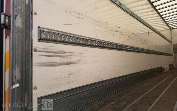 IVECO PORTEUR FOURGON GNC 19T  EX-807-XS