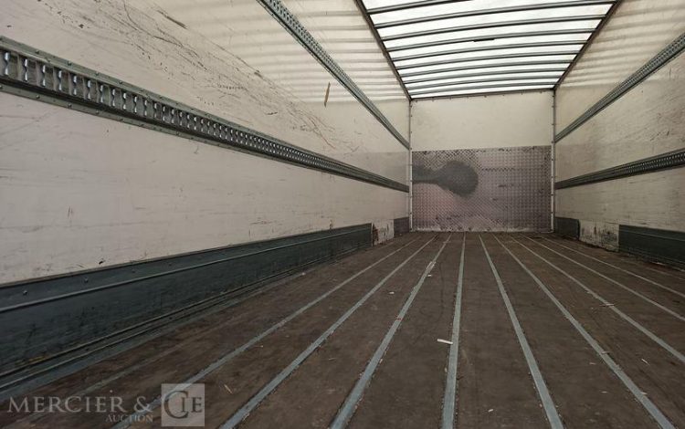 IVECO PORTEUR FOURGON GNC 19T  EX-807-XS