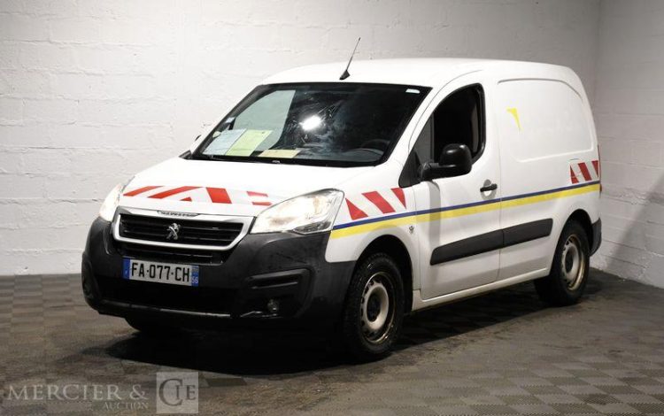 PEUGEOT PARTNER 1.6 BLUEHDI 100ch M PREMIUM PACK BLANC FA-077-CH