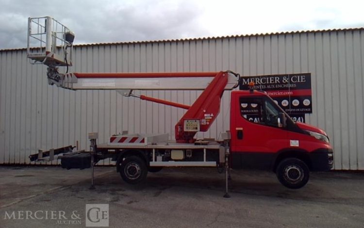 MULTITEL DAILY AVEC NACELLE MULTITEL MT222 22M  FC-052-AD