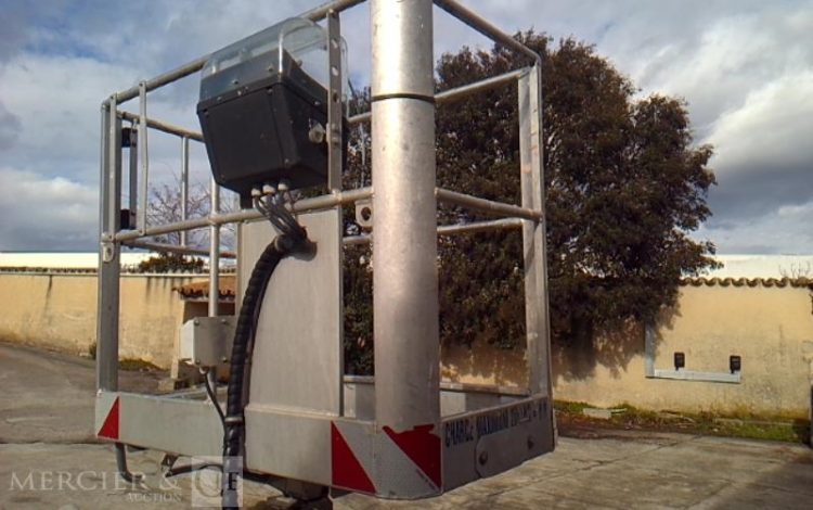 MULTITEL DAILY AVEC NACELLE MULTITEL MT222 22M  FC-052-AD