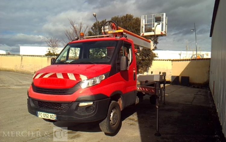 MULTITEL DAILY AVEC NACELLE MULTITEL MT222 22M  FC-052-AD