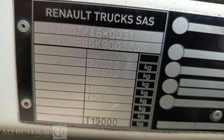 RENAULT D WIDE  FC-134-TY