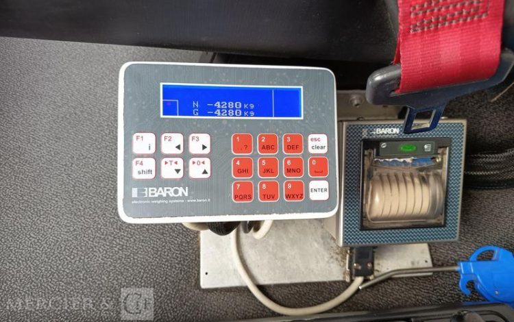 RENAULT D WIDE  FC-134-TY