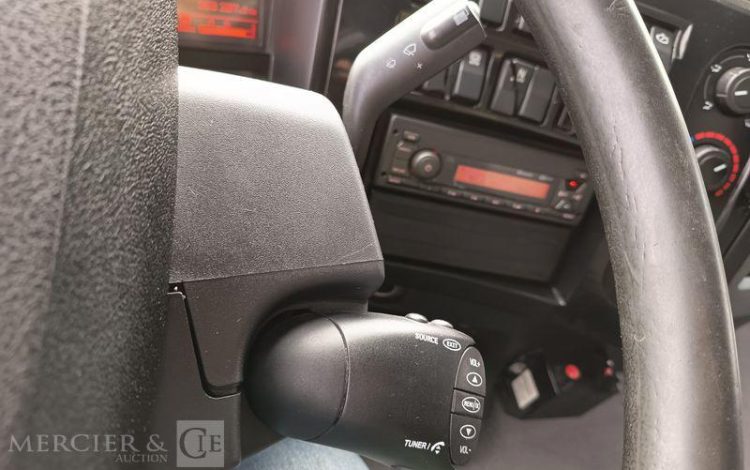 RENAULT D WIDE  FC-134-TY