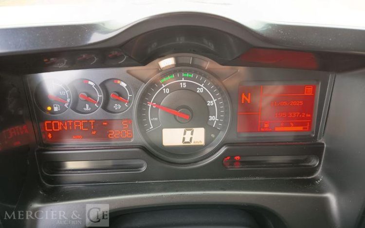 RENAULT D WIDE  FC-134-TY