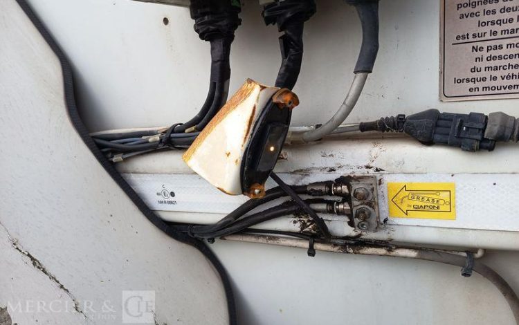 RENAULT D WIDE  FC-134-TY