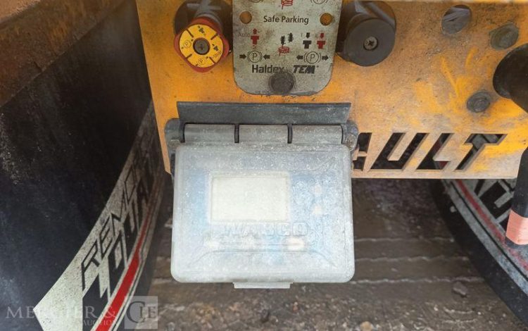 LOUAULT SEMI REMORQUE PORTE ENGIN SR34 3 ESSIEUX – PTAC 45 TONNES –  FC-354-HY