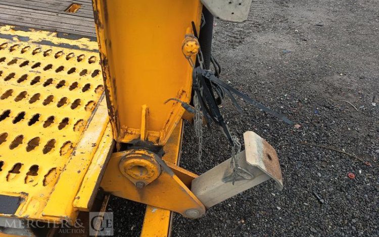 LOUAULT SEMI REMORQUE PORTE ENGIN SR34 3 ESSIEUX – PTAC 45 TONNES –  FC-354-HY