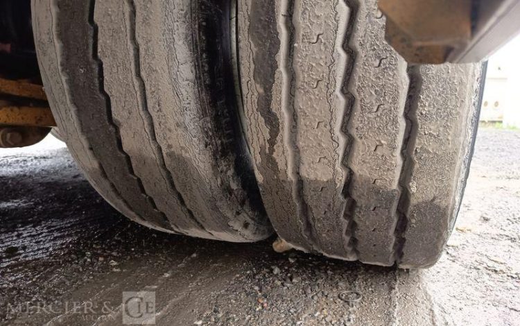 LOUAULT SEMI REMORQUE PORTE ENGIN SR34 3 ESSIEUX – PTAC 45 TONNES –  FC-354-HY