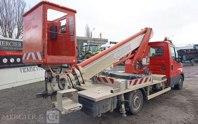 MULTITEL DAILY AVEC NACELLE MULTITEL MT202DS 20M  FE-735-KZ