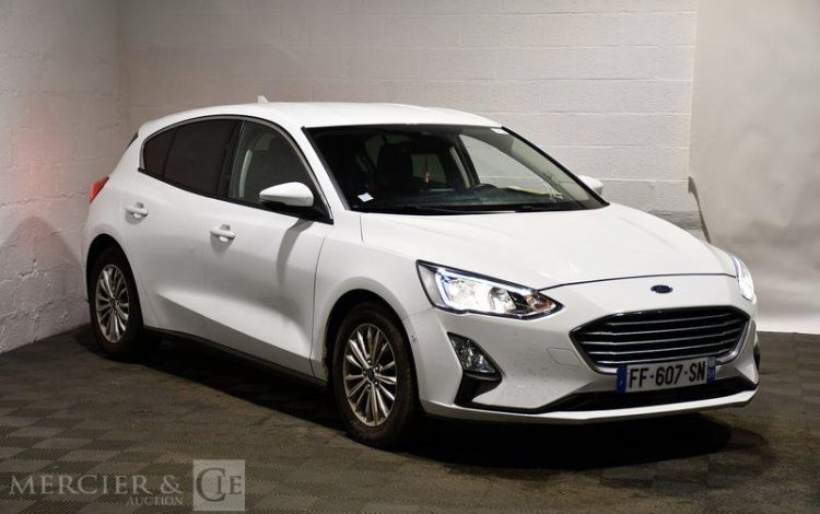 FORD FOCUS 1.0 SCTI ECOBOOST 125ch TITANIUM BLANC FF-607-SN