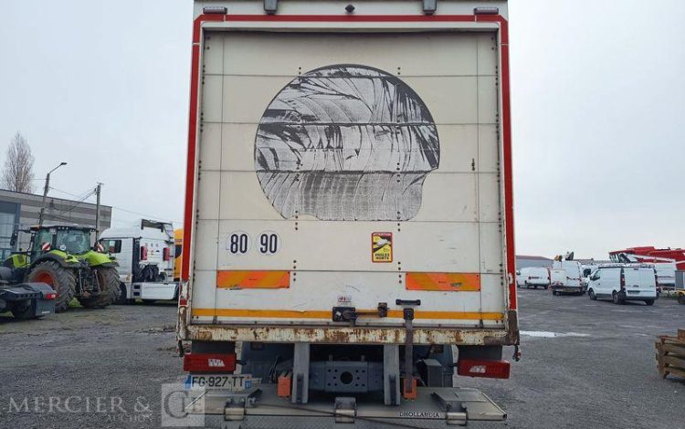 SCANIA PORTEUR FOURGON GNC 19T  FG-927-TT