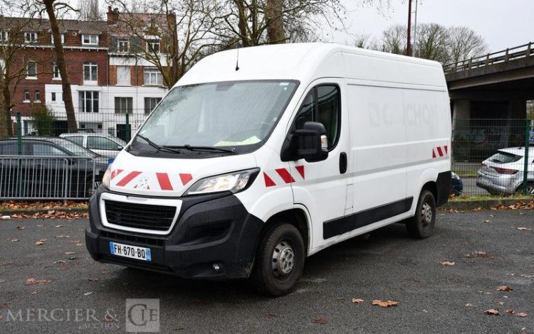 PEUGEOT BOXER 2.0 HDI 130ch L2H2 BLANC FH-670-BQ