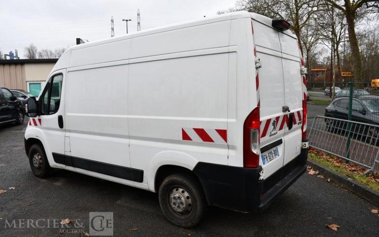 PEUGEOT BOXER 2.0 HDI 130ch L2H2 BLANC FH-670-BQ