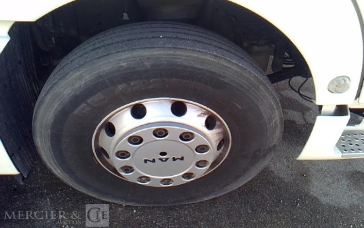 MAN TGX 18.500 4X2 PTAC 19T BLANC FJ-345-DH