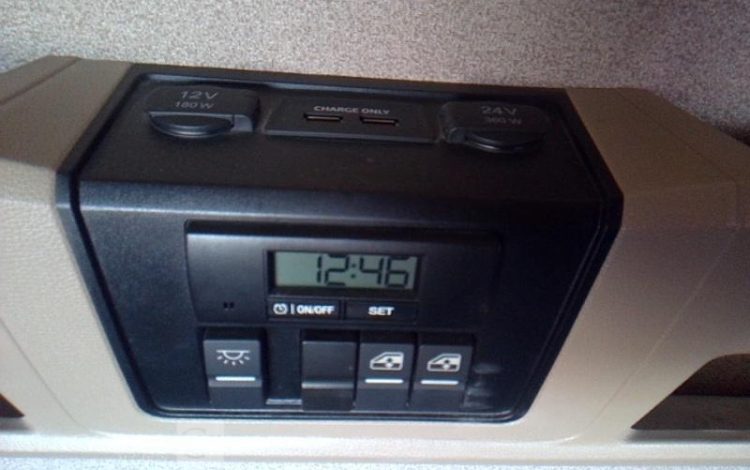 MAN TGX 18.500 4X2 PTAC 19T BLANC FJ-345-DH