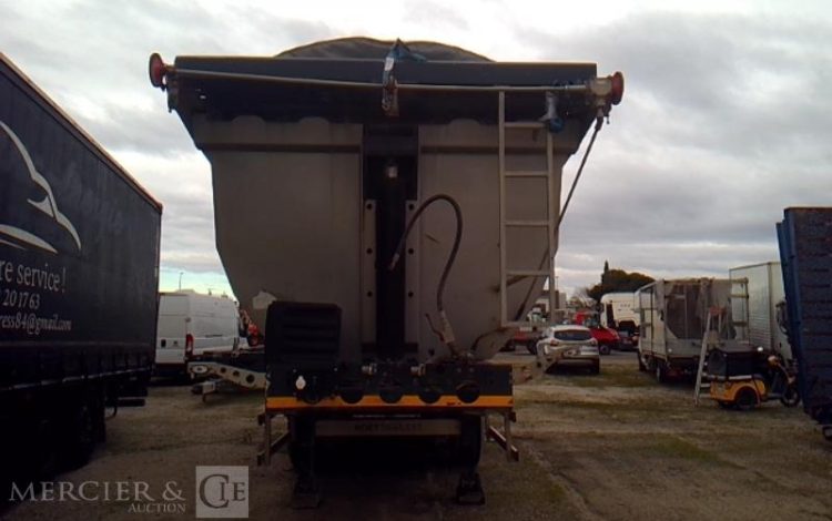 TURBOS HOET BENNE  FJ-984-YG