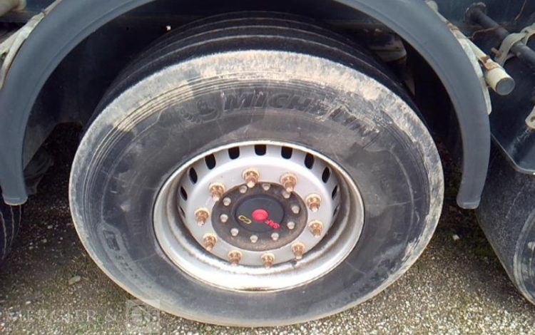 TURBOS HOET BENNE  FJ-984-YG