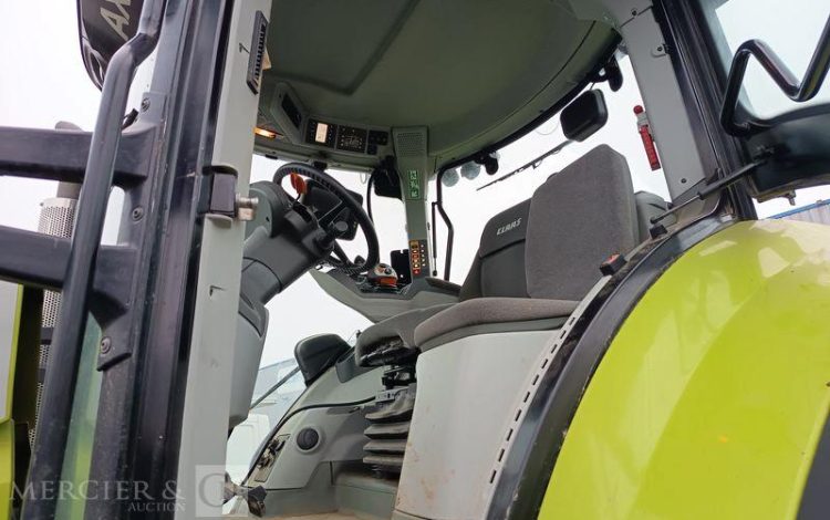 CLAAS TRACTEUR AGRICOLE AXION 830 CMATIC DIESEL – 3353 HEURES – ANNEE 2019  FJ-992-NF