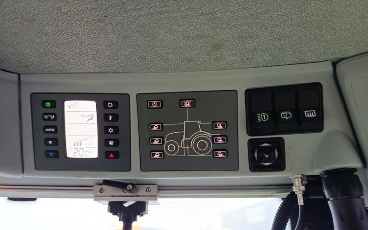 CLAAS TRACTEUR AGRICOLE AXION 830 CMATIC DIESEL – 3353 HEURES – ANNEE 2019  FJ-992-NF