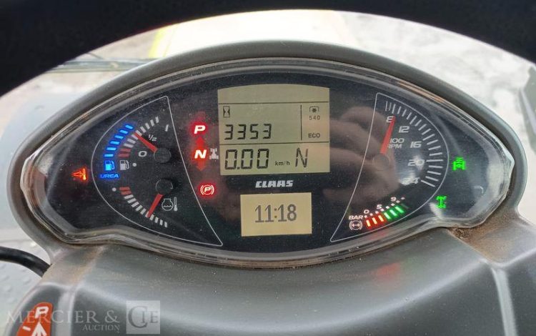 CLAAS TRACTEUR AGRICOLE AXION 830 CMATIC DIESEL – 3353 HEURES – ANNEE 2019  FJ-992-NF