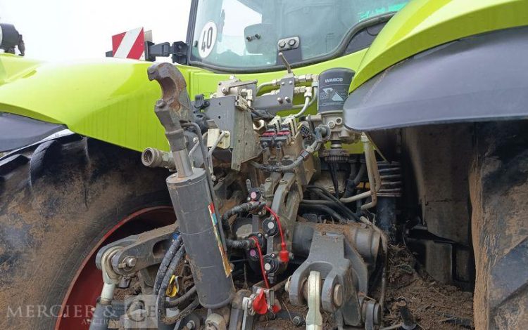 CLAAS TRACTEUR AGRICOLE AXION 830 CMATIC DIESEL – 3353 HEURES – ANNEE 2019  FJ-992-NF