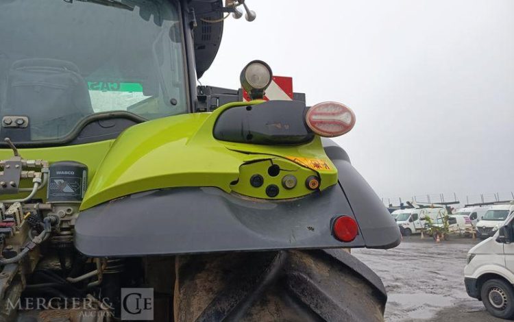 CLAAS TRACTEUR AGRICOLE AXION 830 CMATIC DIESEL – 3353 HEURES – ANNEE 2019  FJ-992-NF