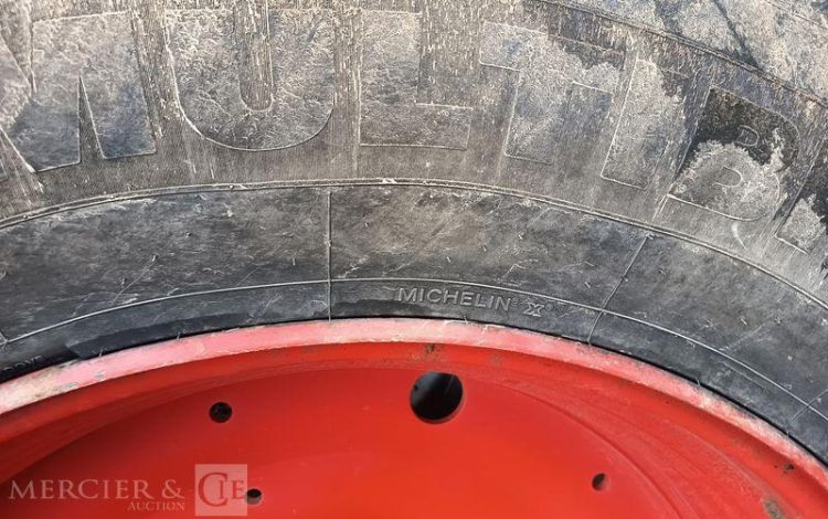 CLAAS TRACTEUR AGRICOLE AXION 830 CMATIC DIESEL – 3353 HEURES – ANNEE 2019  FJ-992-NF