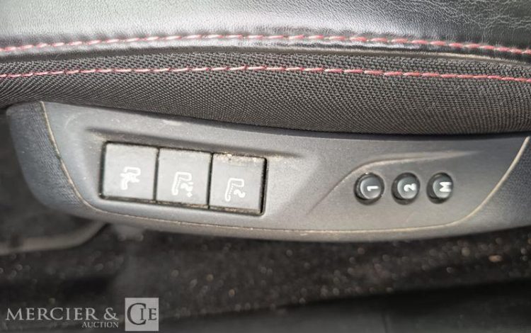 PEUGEOT 308 SW 1,6 BLUEHDI 120 S&S GT LINE – DIESEL – 136797 KMS – ANNEE 2019 BLANC FK-093-FB