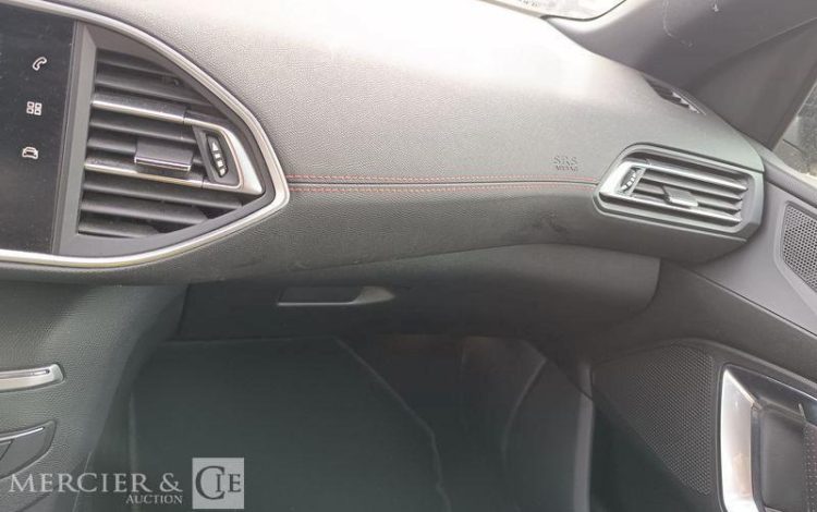 PEUGEOT 308 SW 1,6 BLUEHDI 120 S&S GT LINE – DIESEL – 136797 KMS – ANNEE 2019 BLANC FK-093-FB