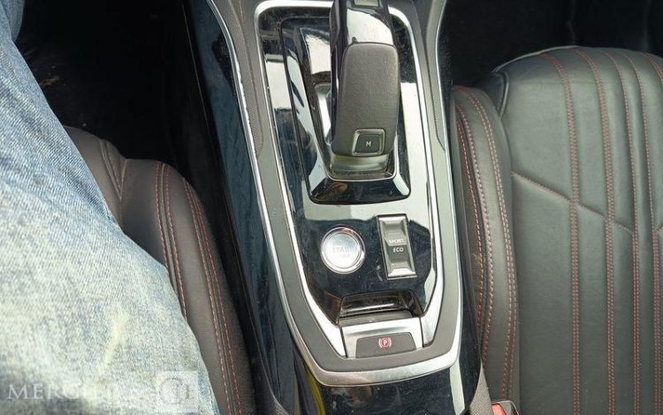 PEUGEOT 308 SW 1,6 BLUEHDI 120 S&S GT LINE – DIESEL – 136797 KMS – ANNEE 2019 BLANC FK-093-FB