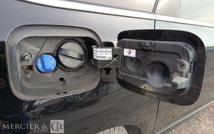 PEUGEOT 308 SW 1,6 BLUEHDI 120 S&S GT LINE – DIESEL – 136797 KMS – ANNEE 2019 BLANC FK-093-FB