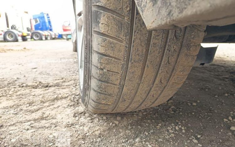 PEUGEOT 308 SW 1,6 BLUEHDI 120 S&S GT LINE – DIESEL – 136797 KMS – ANNEE 2019 BLANC FK-093-FB