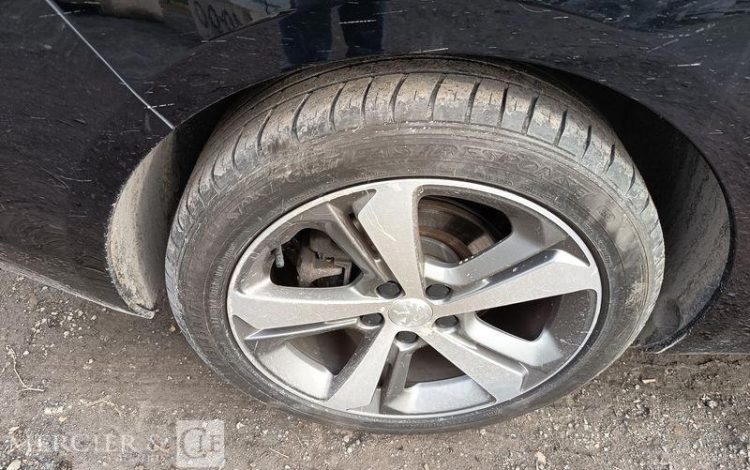 PEUGEOT 308 SW 1,6 BLUEHDI 120 S&S GT LINE – DIESEL – 136797 KMS – ANNEE 2019 BLANC FK-093-FB