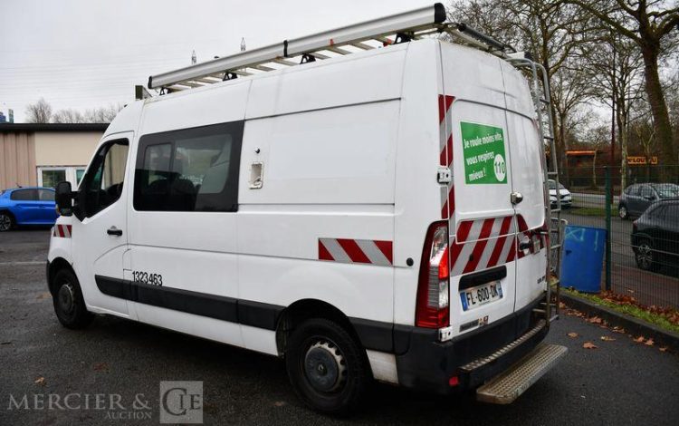 RENAULT MASTER CABINE APPROFONDIE 2.3 DCI 110ch 3T5 L2H2 GRAND-CONFORT BLANC FL-600-DK