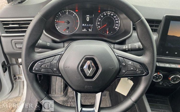 RENAULT CLIO STE 85CH AIR NAV BLANC FN-409-HJ