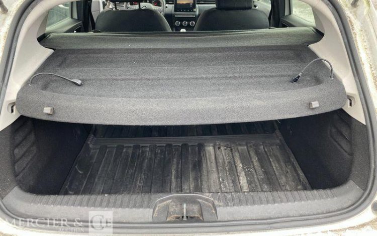 RENAULT CLIO STE 85CH AIR NAV BLANC FN-409-HJ