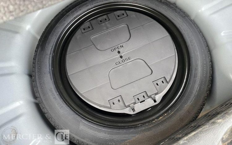 RENAULT CLIO STE 85CH AIR NAV BLANC FN-409-HJ